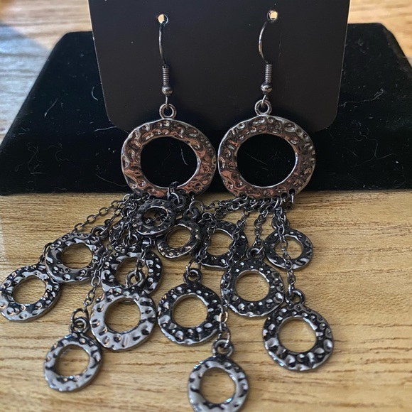 Jewelry Set - Picture 2 of 6